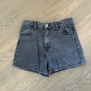 H&M girls high rise shorts